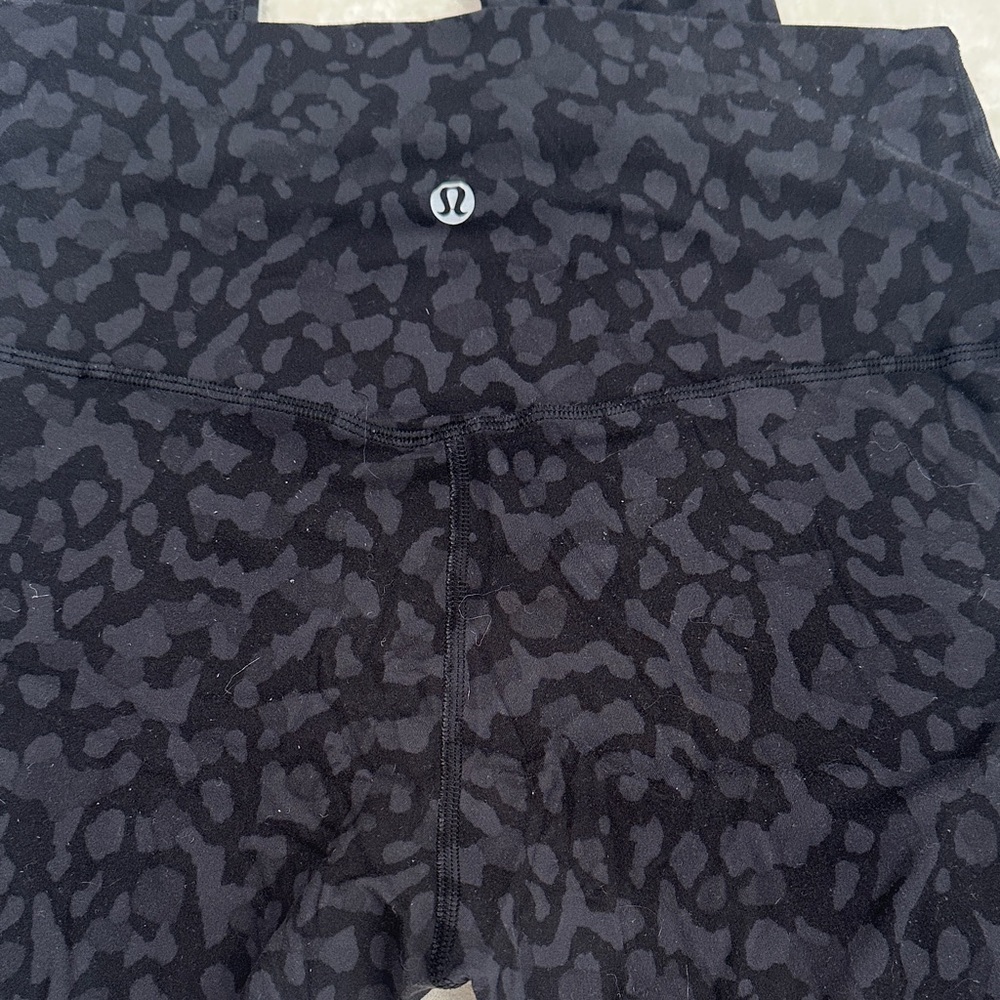 Lululemon Black Patterned Leggings